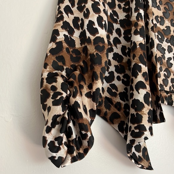 Wearever Leopard Print Cropped Drape Jacket Size L - Picture 4 of 7